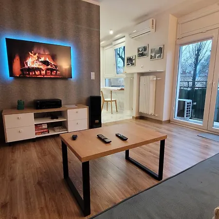 Nowa Huta 12 * Cracóvia